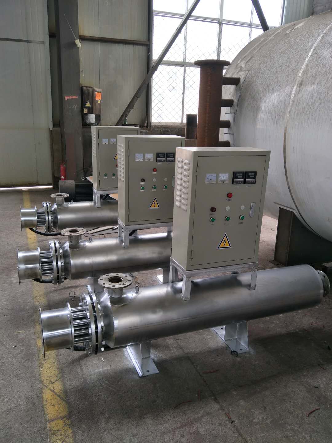 威海口罩熔噴布電加熱器、口罩布空氣加熱器、熔噴布專用空氣加熱器現(xiàn)貨供應(yīng)